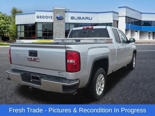 Quicksilver Metallic 2017 GMC Sierra 1500 SLE