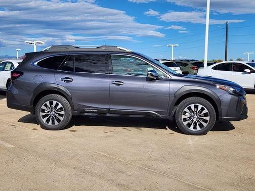 2025 Subaru Outback Touring