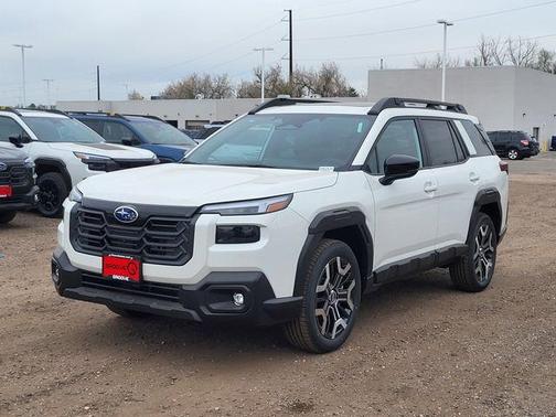 Crystal White Pearl 2026 Subaru Outback Touring XT