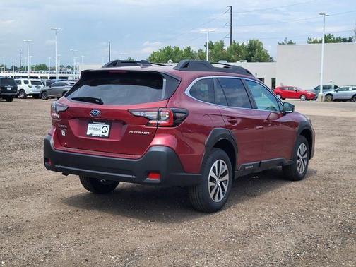 2025 Subaru Outback Premium