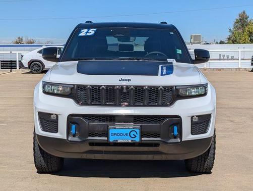 2025 Jeep Grand Cherokee 4xe Trailhawk