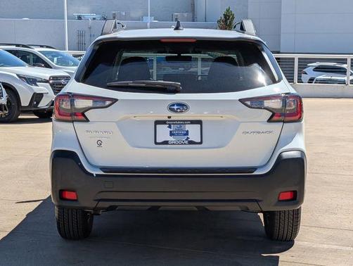 Crystal White Pearl 2025 Subaru Outback Premium