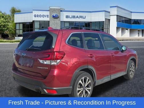 Crimson Red Pearl 2023 Subaru Forester Limited