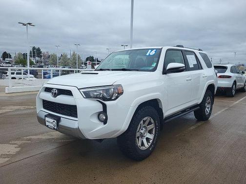 2016 Toyota 4Runner Trail Premium
