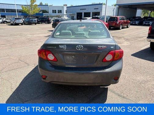 Magnetic Gray Metallic 2009 Toyota Corolla LE