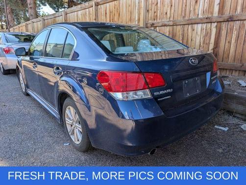 2010 Subaru Legacy 2.5i