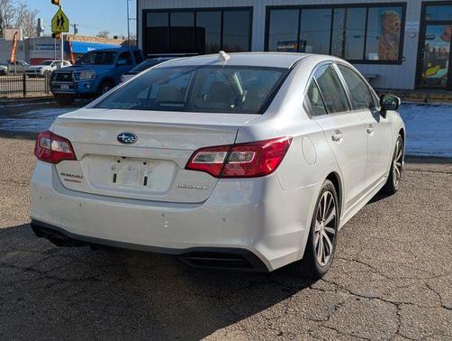 2018 Subaru Legacy 2.5i Limited
