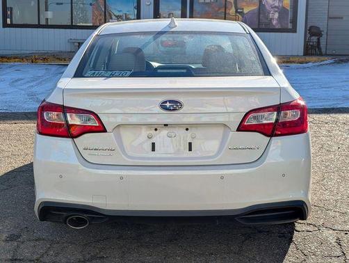 2018 Subaru Legacy 2.5i Limited