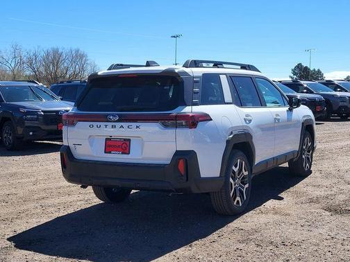 Crystal White Pearl 2026 Subaru Outback Touring XT