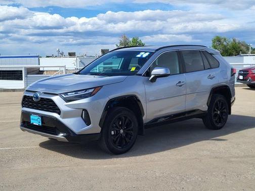 2024 Toyota RAV4 Hybrid SE