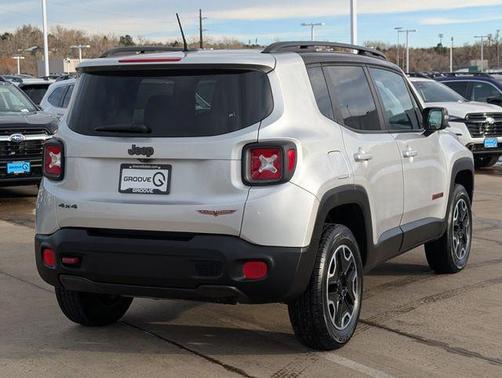 2017 Jeep Renegade Trailhawk