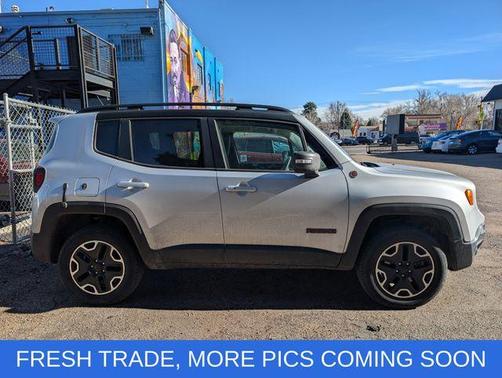 2017 Jeep Renegade Trailhawk