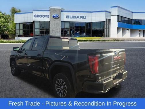 Onyx Black 2023 GMC Sierra 1500 AT4