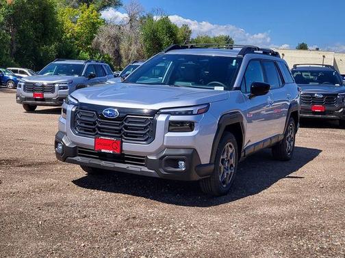 Ice Silver Metallic 2026 Subaru Outback Premium