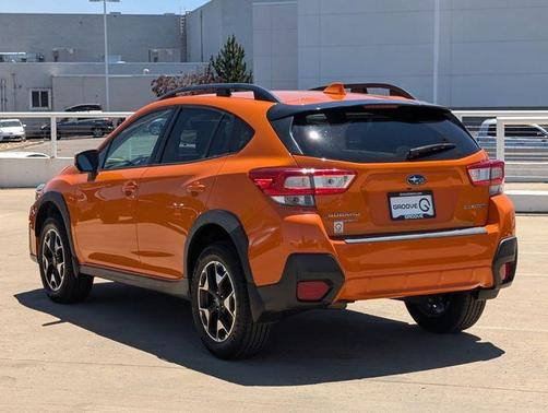 Sunshine Orange 2019 Subaru Crosstrek 2.0i Premium