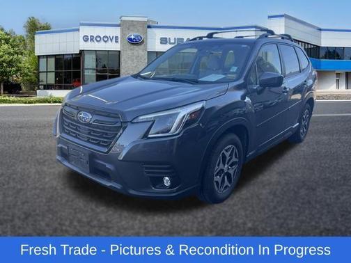 Magnetite Gray Metallic 2024 Subaru Forester Premium