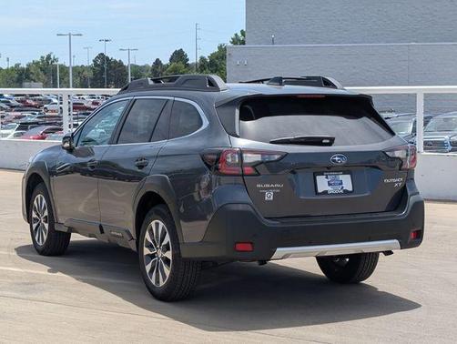 Magnetite Gray Metallic 2025 Subaru Outback Limited XT