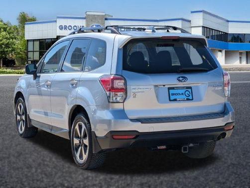 Ice Silver Metallic 2017 Subaru Forester 2.5i Premium