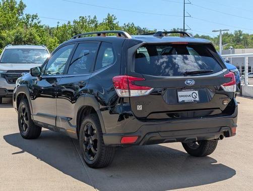 Crystal Black Silica 2024 Subaru Forester Wilderness