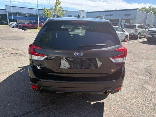 Crystal Black Silica 2024 Subaru Forester Wilderness