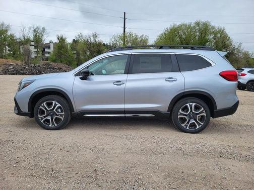Ice Silver Metallic 2026 Subaru Ascent Limited