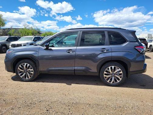 Magnetite Gray Metallic 2026 Subaru Forester Touring