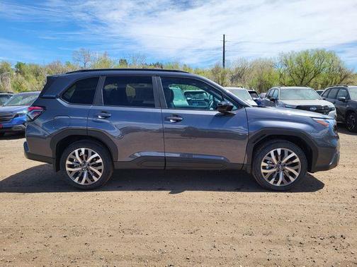 Magnetite Gray Metallic 2026 Subaru Forester Touring