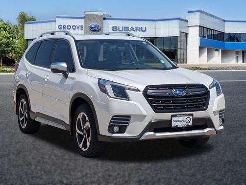 Crystal White Pearl 2023 Subaru Forester Touring
