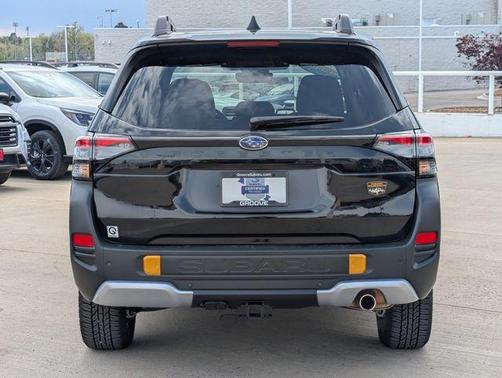 Crystal Black Silica 2026 Subaru Forester Wilderness