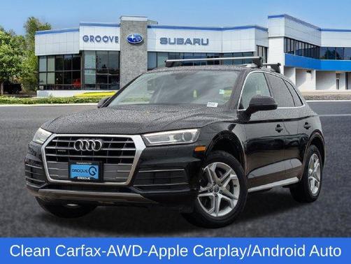 Mythos Black Metallic 2019 Audi Q5 2.0T Premium