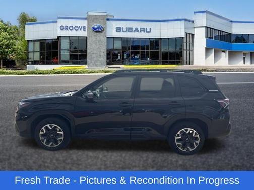 Crystal Black Silica 2025 Subaru Forester Premium