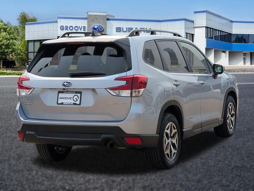 Ice Silver Metallic 2024 Subaru Forester Premium