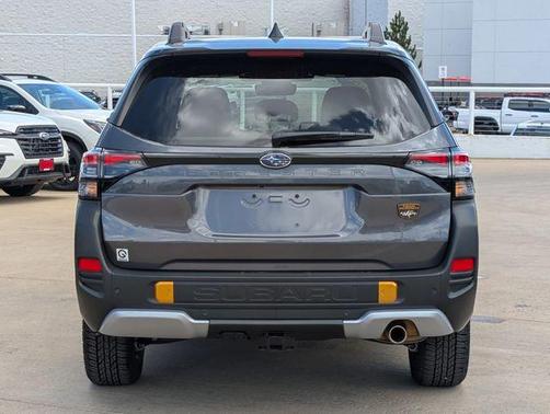 Magnetite Gray Metallic 2026 Subaru Forester Wilderness