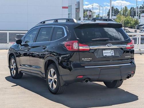 Crystal Black Silica 2020 Subaru Ascent Premium 8-Passenger