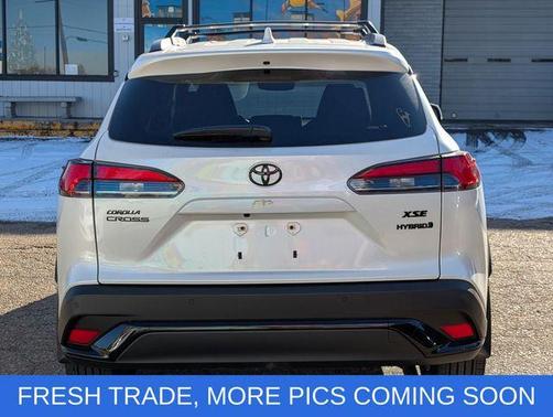2024 Toyota Corolla Cross Hybrid XSE