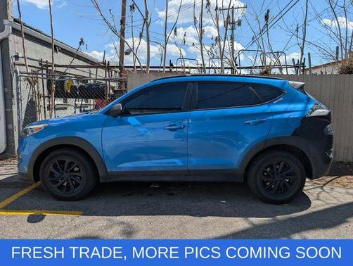 Caribbean Blue 2017 Hyundai TUCSON SE