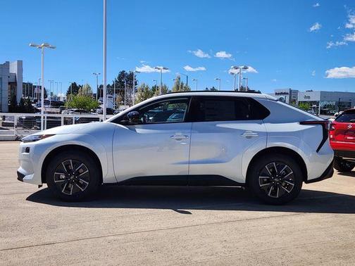 Pearl 2026 Subaru Solterra Premium