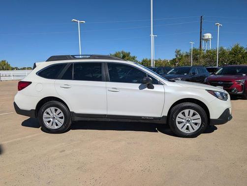 2019 Subaru Outback 2.5i