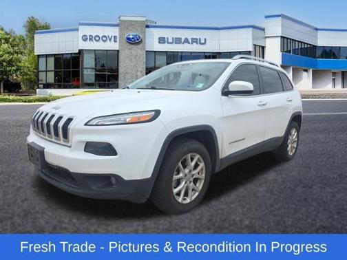 Bright White Clearcoat 2018 Jeep Cherokee Latitude Plus
