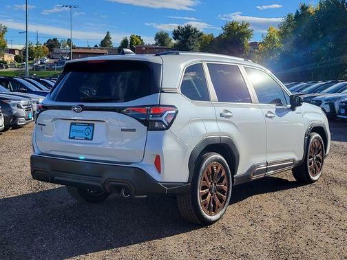 2025 Subaru Forester Hybrid Sport