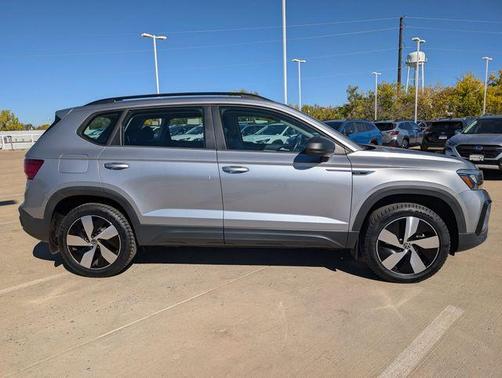 2024 Volkswagen Taos 1.5T S