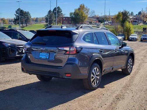 2025 Subaru Outback Premium