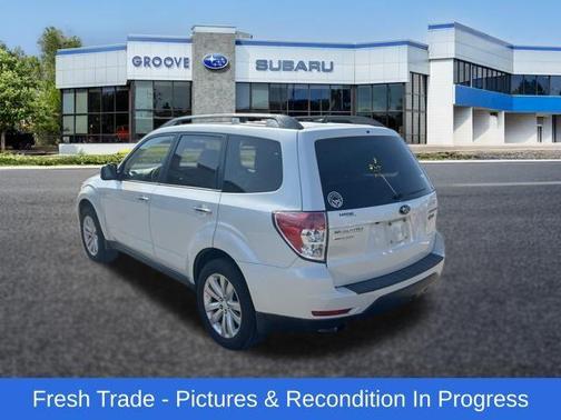 White 2012 Subaru Forester 2.5X Limited