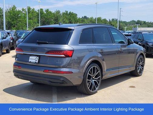 2021 Audi Q7 55 Prestige