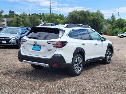 2025 Subaru Outback Touring XT