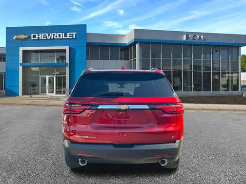 2022 Chevrolet Traverse LT Leather