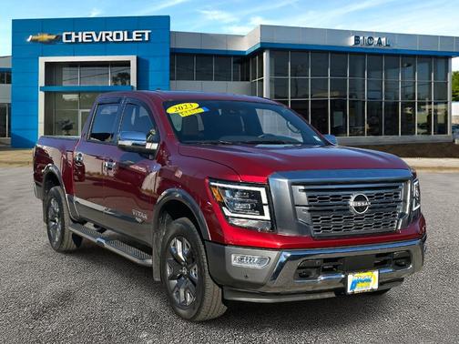 2023 Nissan Titan Platinum Reserve