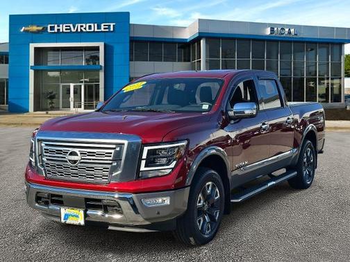 2023 Nissan Titan Platinum Reserve