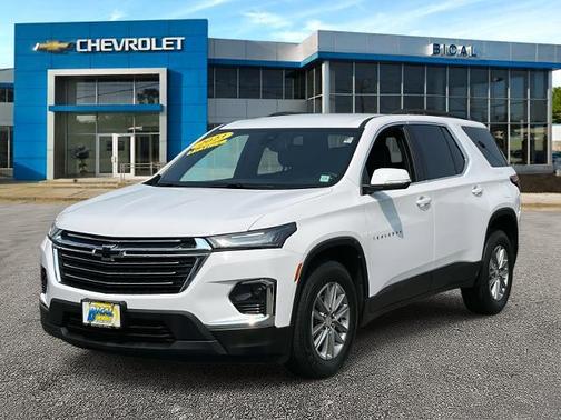2023 Chevrolet Traverse LT Leather