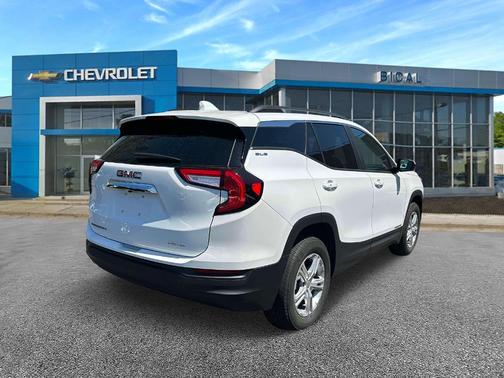 2022 GMC Terrain SLE